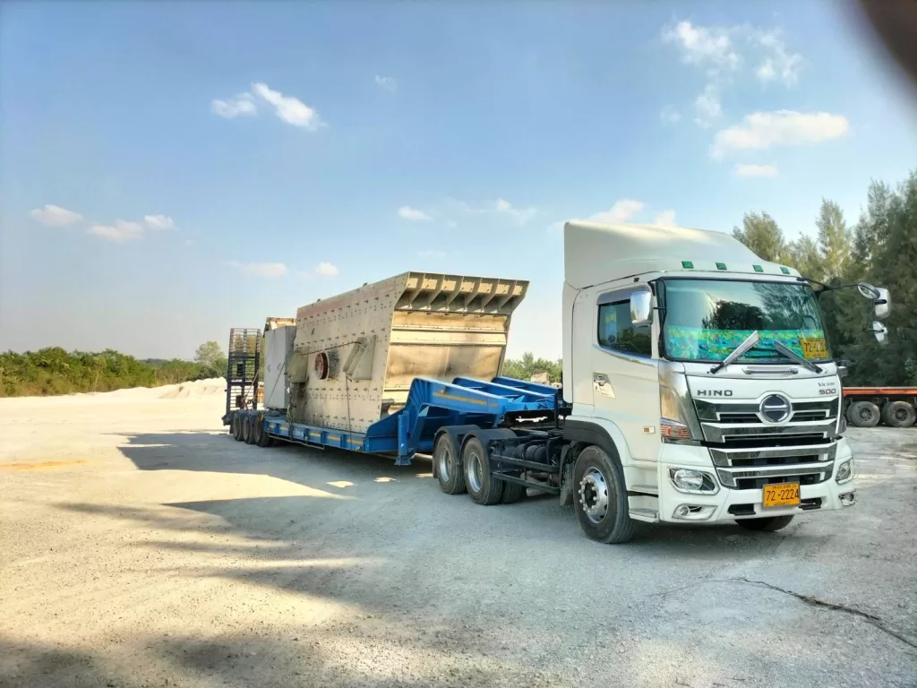 รถเทรลเลอร์โลวเบท เฉพาะกิจ 4 เพลา