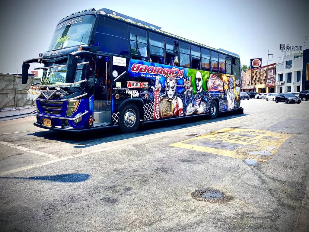 รถบัสนำเที่ยว ฉะเชิงเทรา