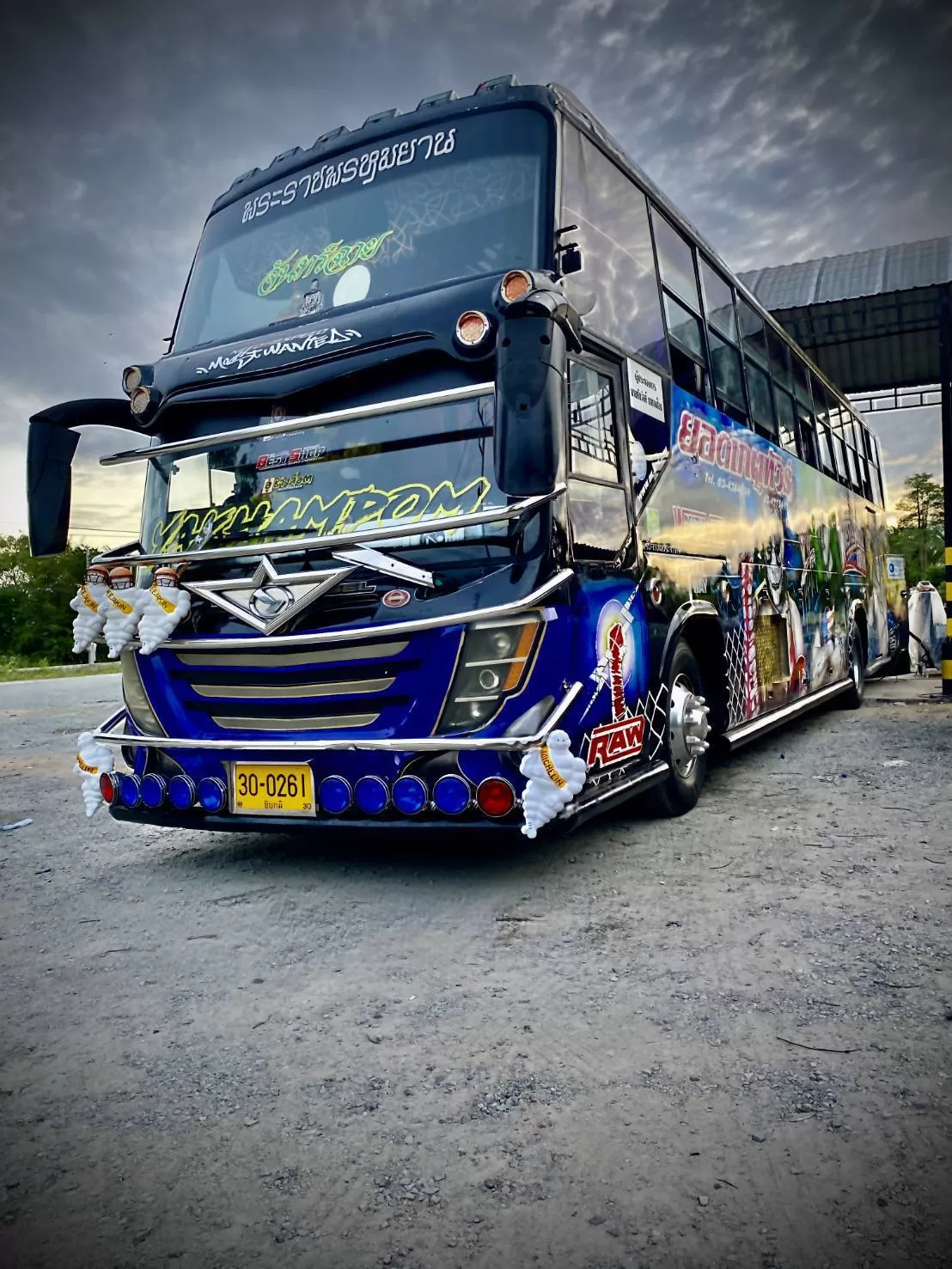 รถบัสนำเที่ยว ฉะเชิงเทรา