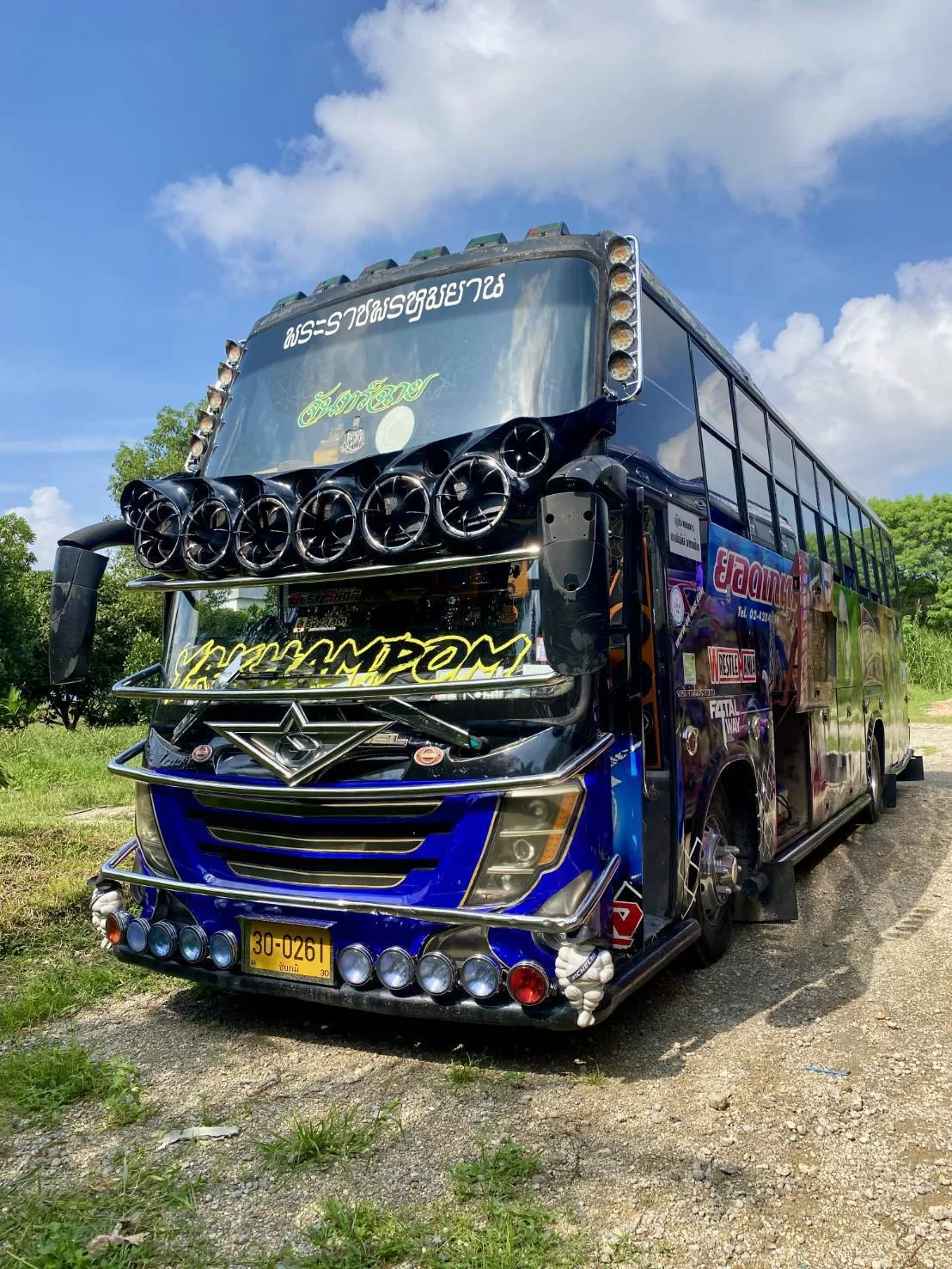 รถบัสนำเที่ยว ฉะเชิงเทรา